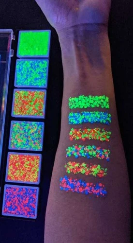 Vivid Glitter Galactic UV Glitter Gleam Palette 4 Vivid Glitter Galactic UV Glitter Gleam Palette - Afbeelding 2