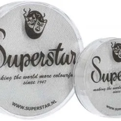 Superstar Schmink Silverwhite With Glitter Shimmer 065 45 Gram 7 Superstar Schmink Silverwhite With Glitter Shimmer 065 45 Gram -Lynn Dame superstar schmink silverwhite with glitter shimmer 065 45 gram 3